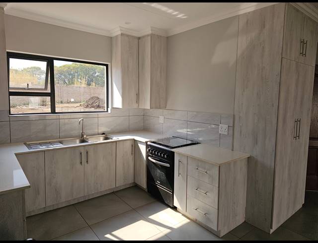 2 BEDROOM FLAT FOR SALE IN MELODIE